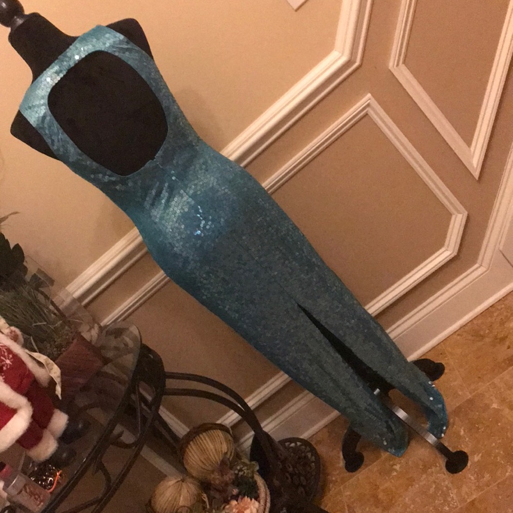 Adrianna Papell - Turquoise Sequin Long Gown, s 6 - Picture 3 of 6